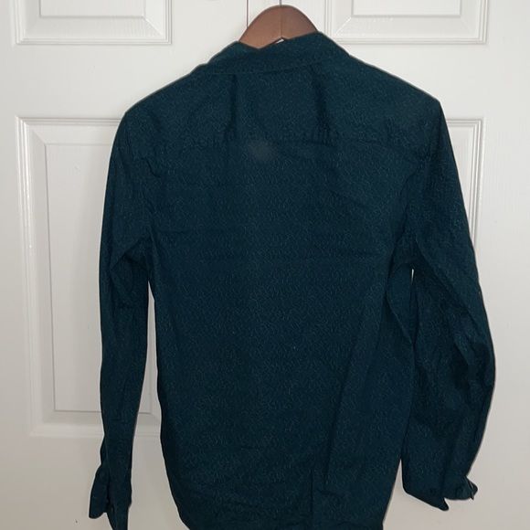 Mens button down - Picture 2 of 3